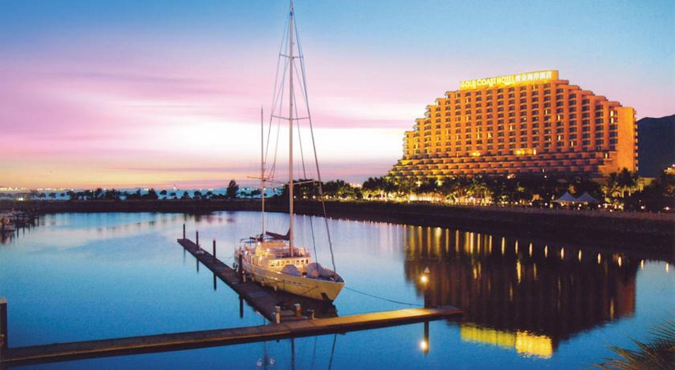 Hong Kong Gold Coast Hotel Esterno foto The Royal Cliff Beach Hotel